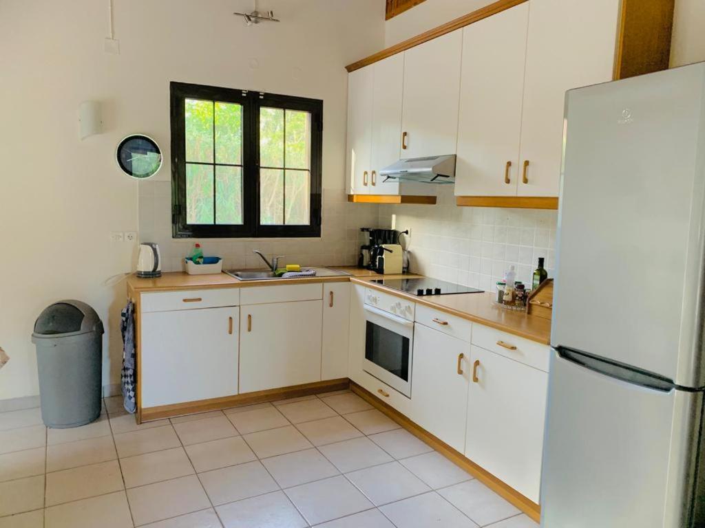 Gialova Garden Bungalow エクステリア 写真